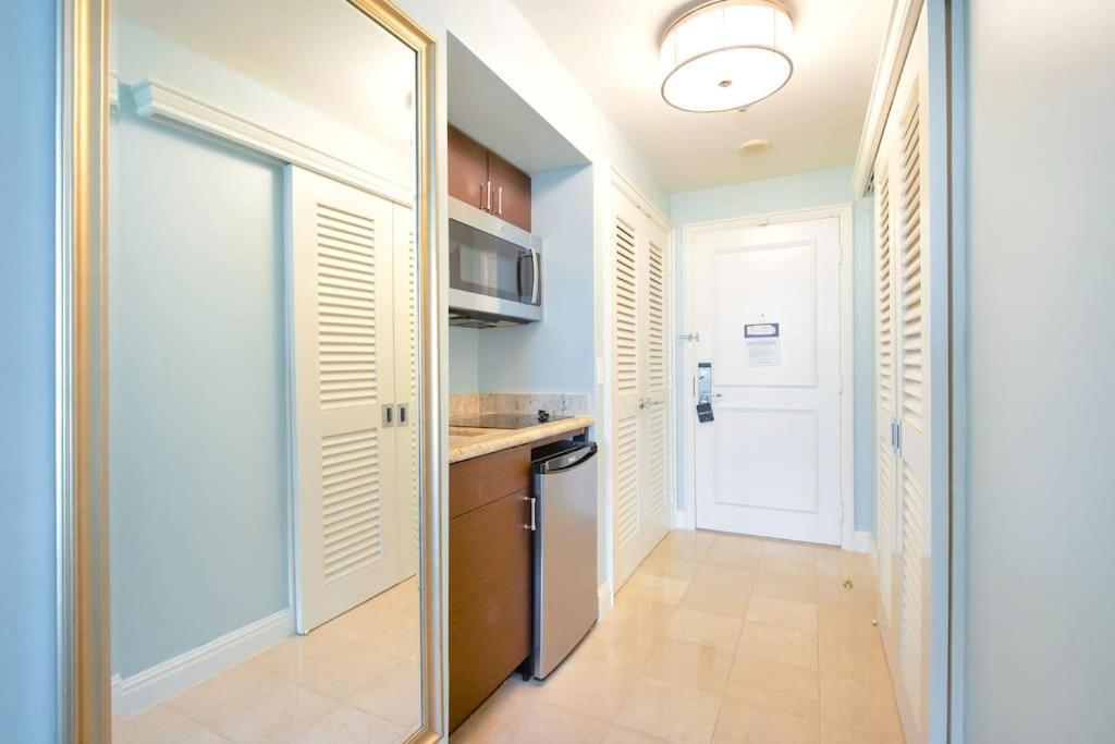 Charming 5 Star Condo Unit Situated At Ritz Carlton-Key Biscayne ไมอามี ภายนอก รูปภาพ