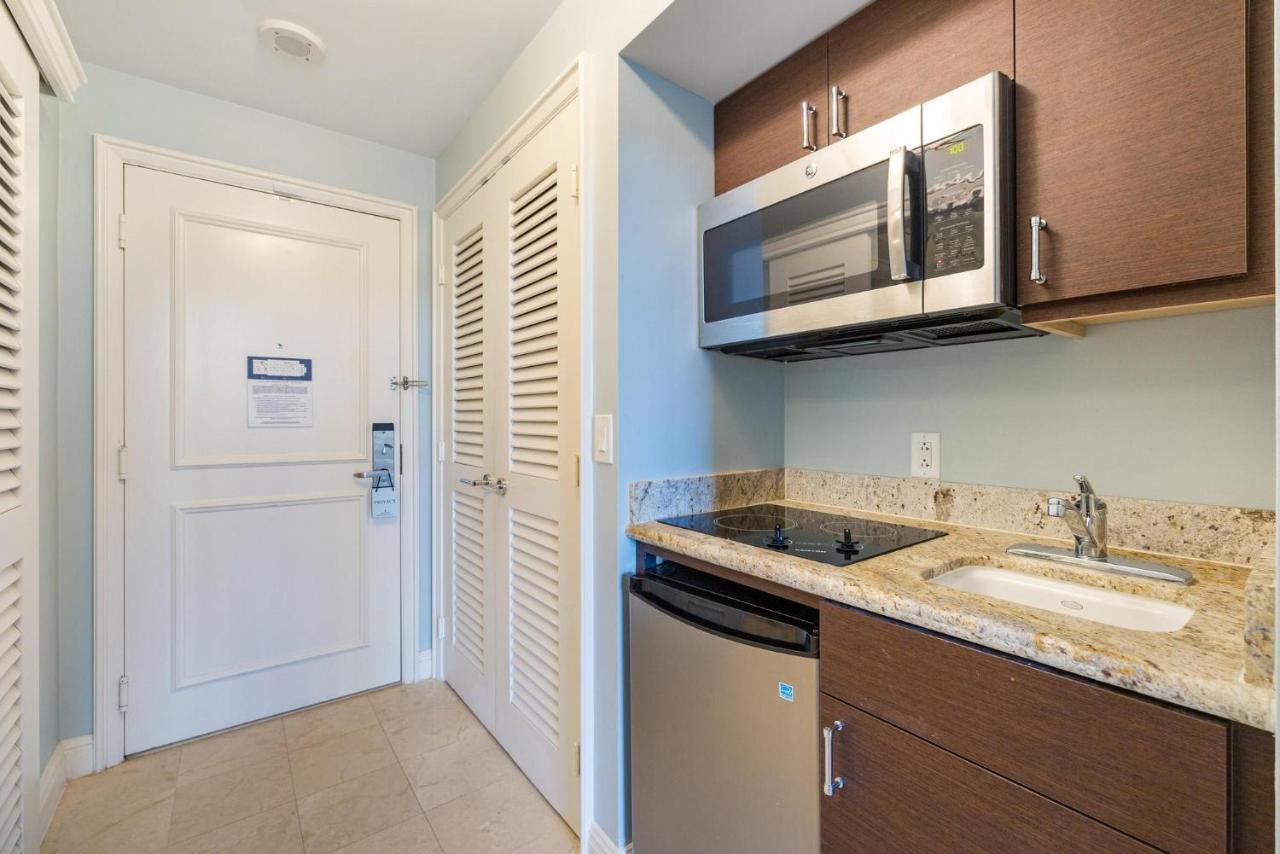 Charming 5 Star Condo Unit Situated At Ritz Carlton-Key Biscayne ไมอามี ภายนอก รูปภาพ