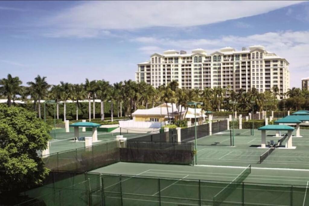 Charming 5 Star Condo Unit Situated At Ritz Carlton-Key Biscayne ไมอามี ภายนอก รูปภาพ